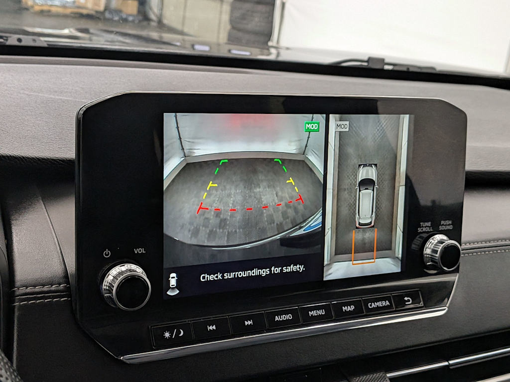 Thumbnail: 2024 Mitsubishi Outlander - 34