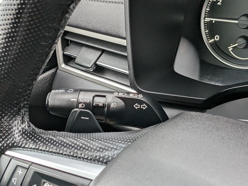 Thumbnail: 2024 Mitsubishi Outlander - 32