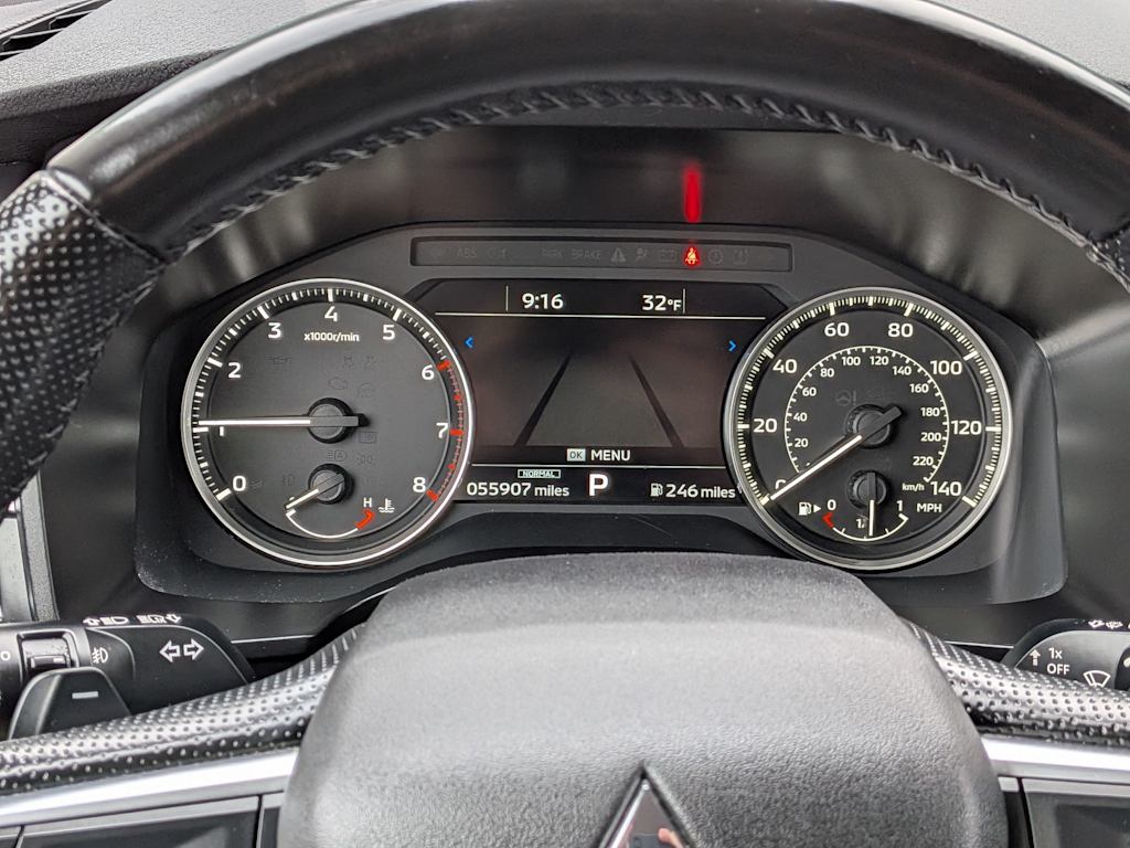 Thumbnail: 2024 Mitsubishi Outlander - 17