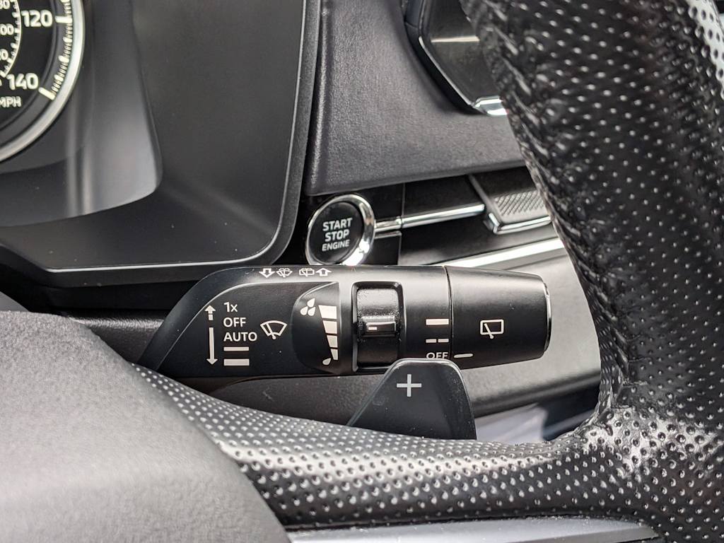 Thumbnail: 2024 Mitsubishi Outlander - 31