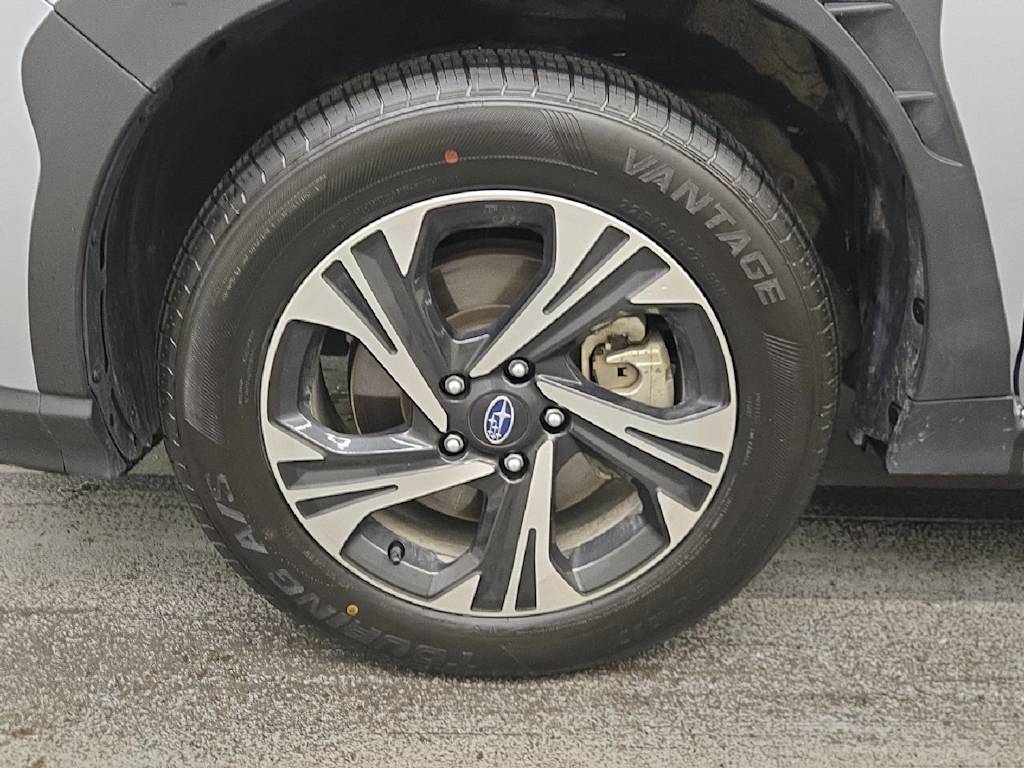Thumbnail: 2025 Subaru Crosstrek - 4