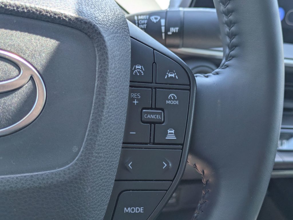 Thumbnail: 2024 Toyota Prius - 29