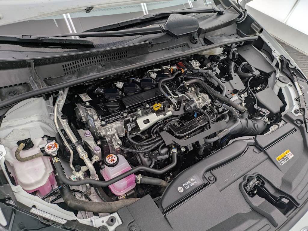 Thumbnail: 2024 Toyota Prius - 9