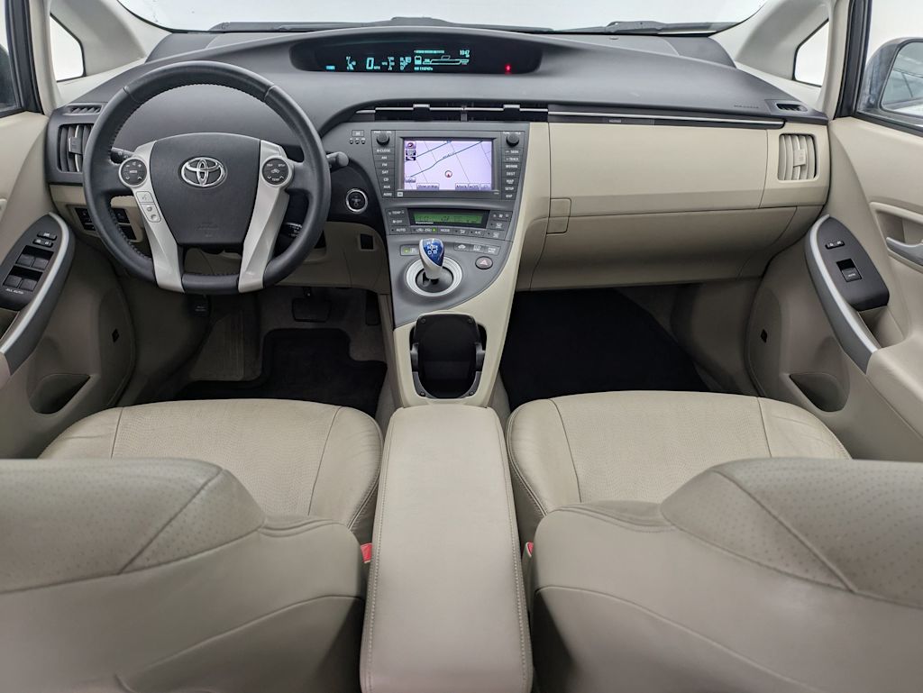 Thumbnail: 2010 Toyota Prius - 10