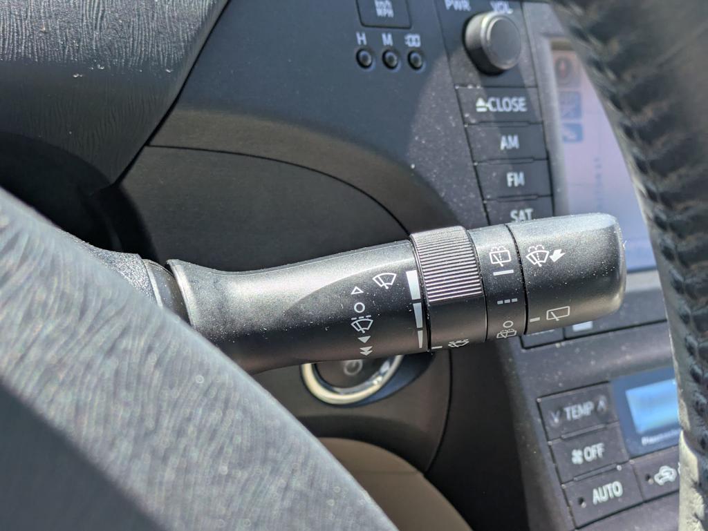 Thumbnail: 2010 Toyota Prius - 31