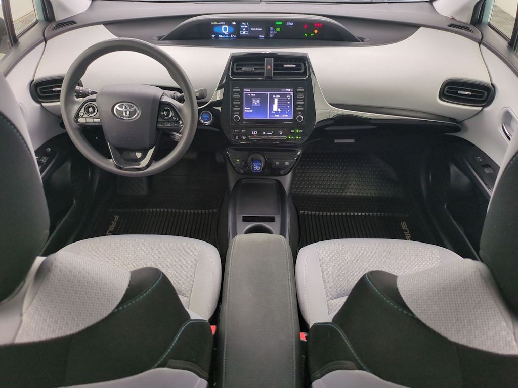 Thumbnail: 2021 Toyota Prius - 10