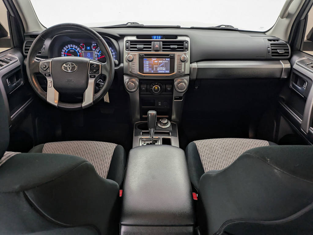 Thumbnail: 2015 Toyota 4Runner - 10