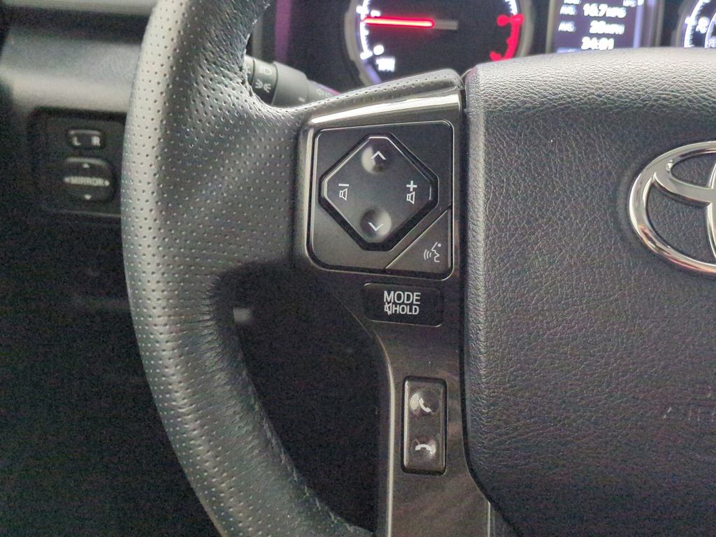 Thumbnail: 2021 Toyota 4Runner - 28