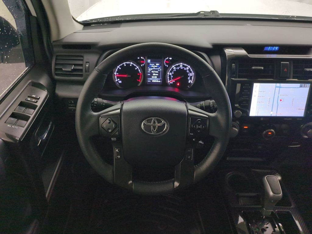 Thumbnail: 2021 Toyota 4Runner - 13