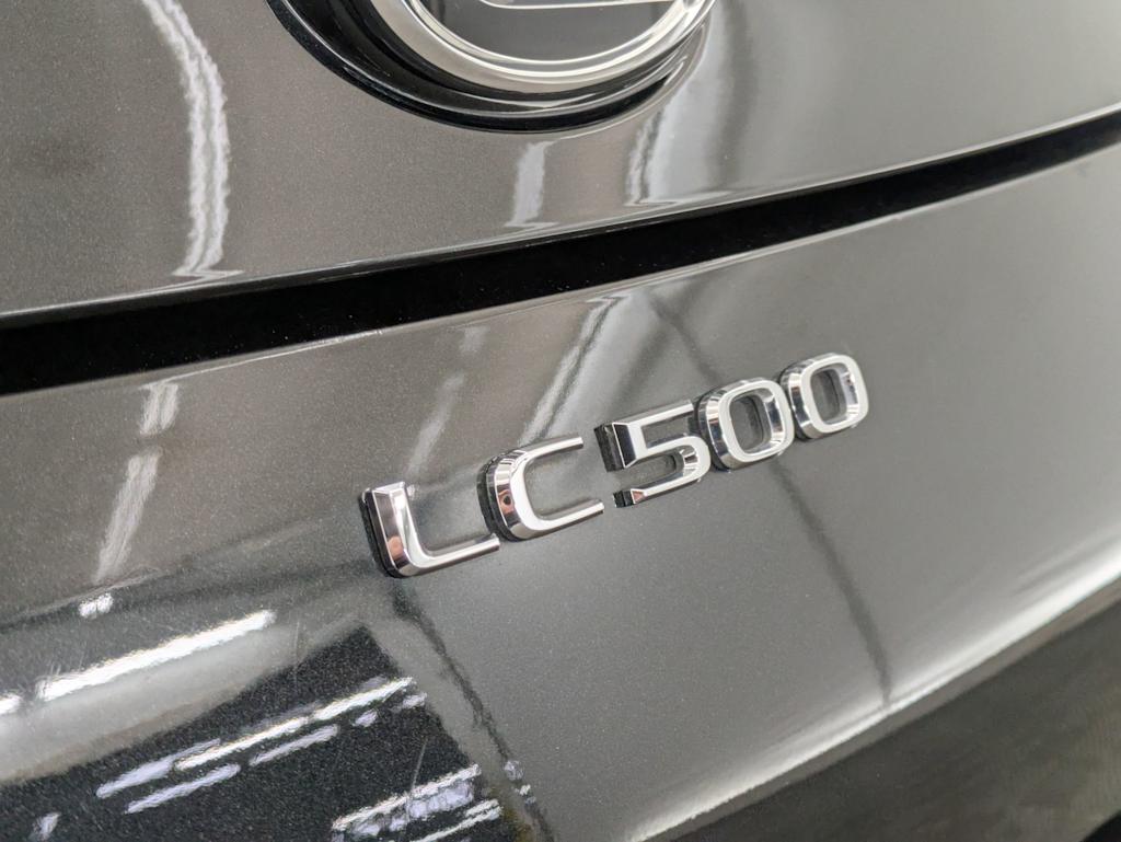 2021 Lexus LC 500 24