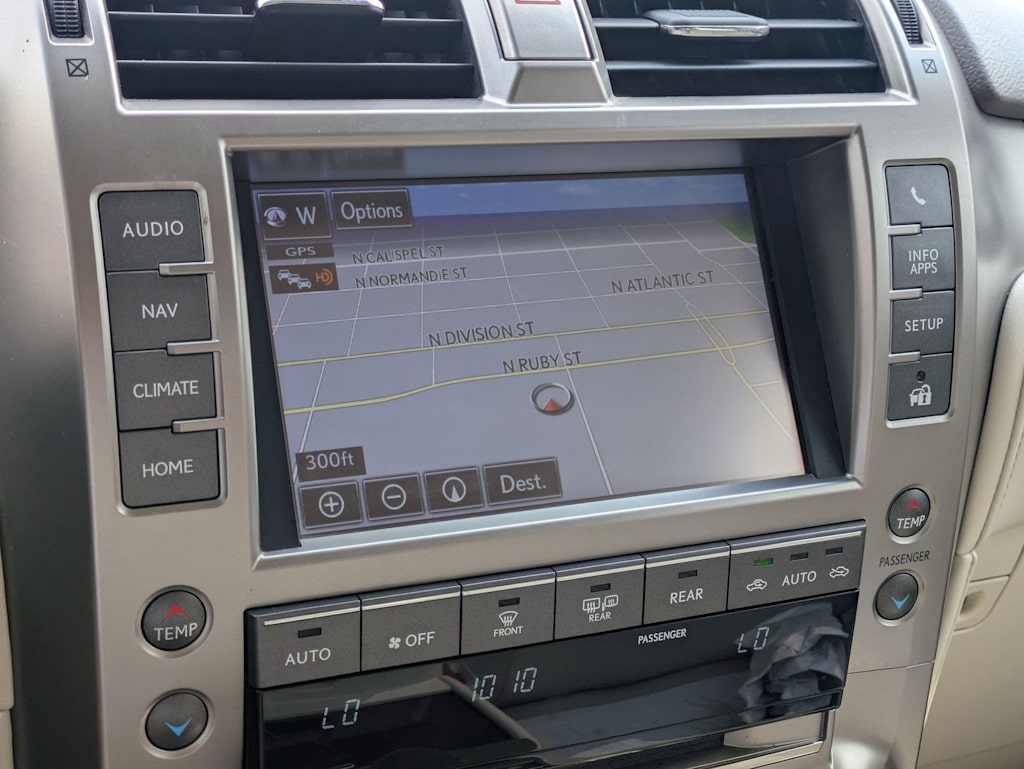 Thumbnail: 2019 Lexus GX - 34