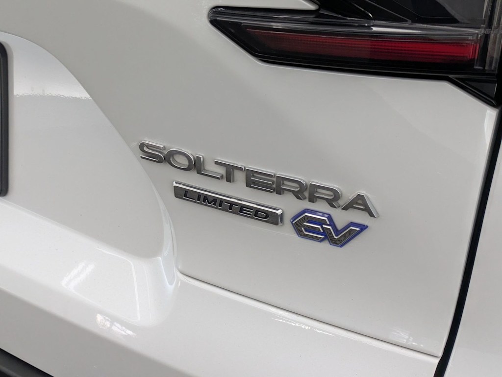 Thumbnail: 2023 Subaru Solterra - 7
