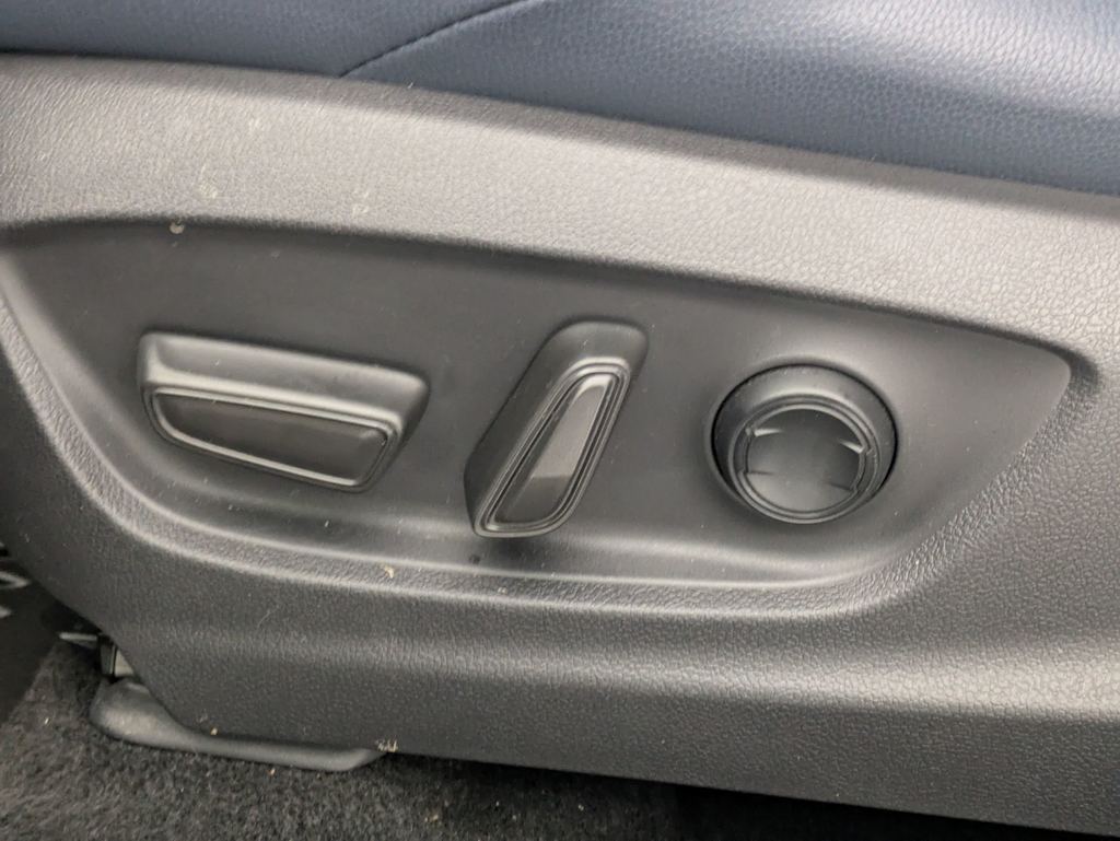 Thumbnail: 2024 Subaru Solterra - 26