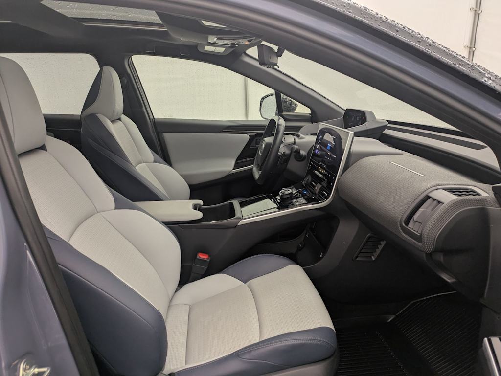 Thumbnail: 2024 Subaru Solterra - 12