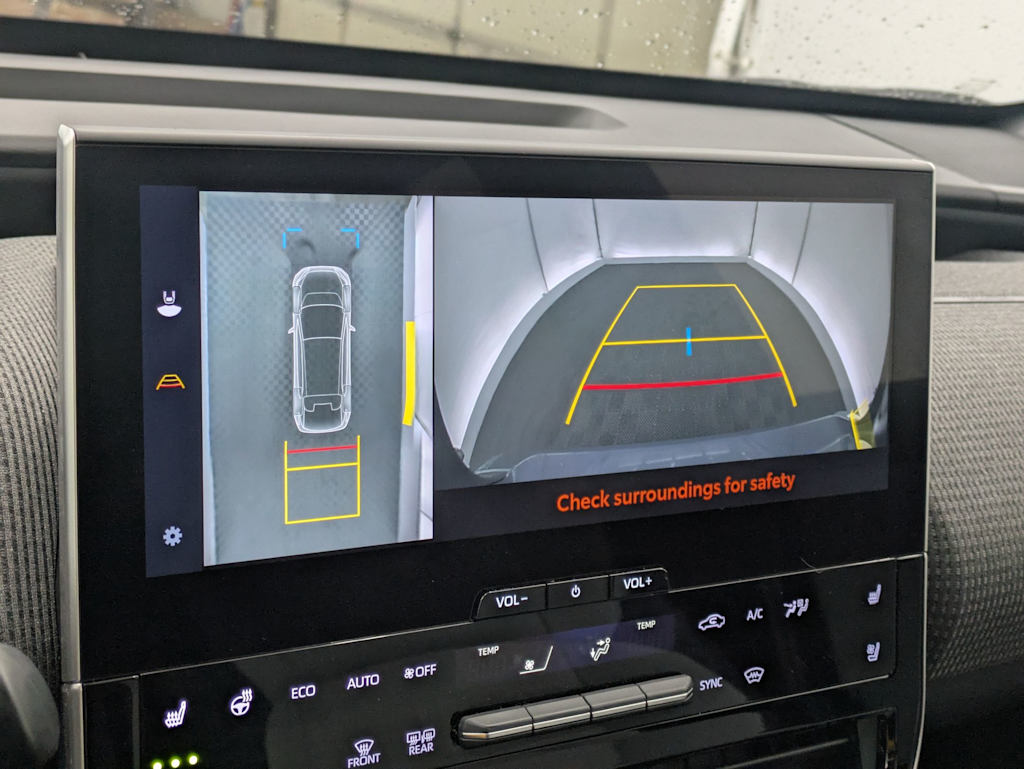 Thumbnail: 2024 Subaru Solterra - 33