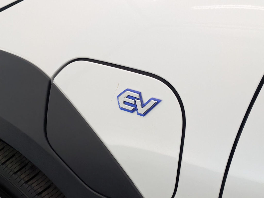 Thumbnail: 2023 Subaru Solterra - 7