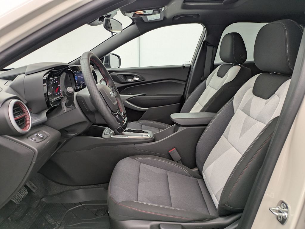 Thumbnail: 2026 Chevrolet Trax - 11