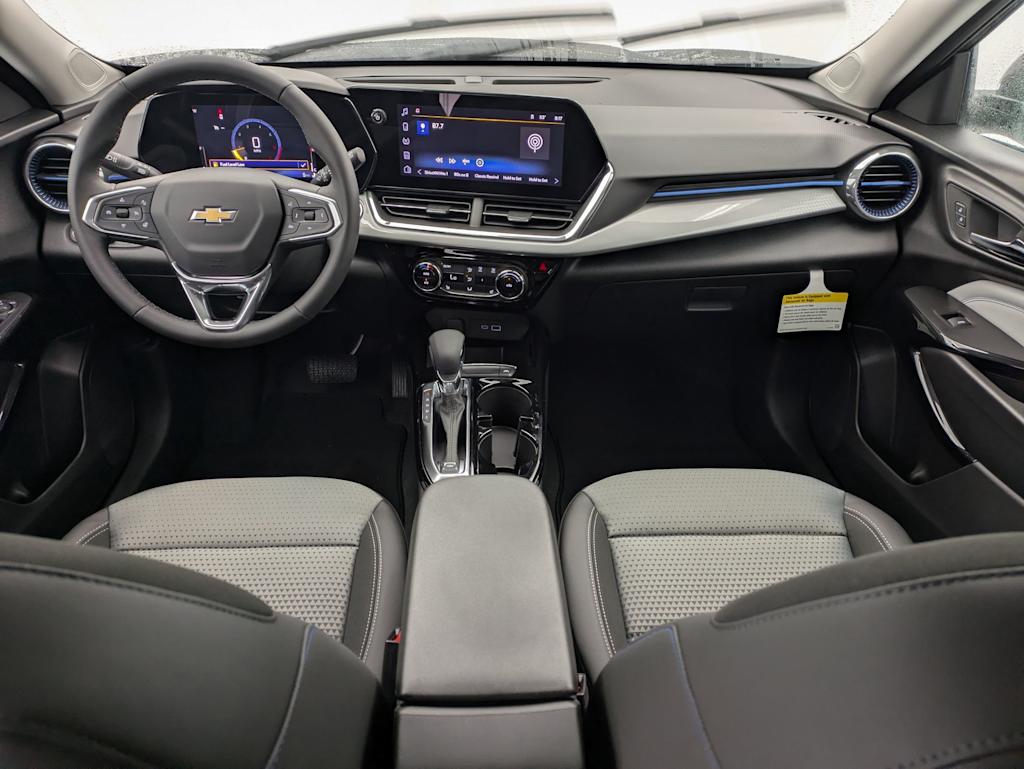 Thumbnail: 2026 Chevrolet Trax - 9