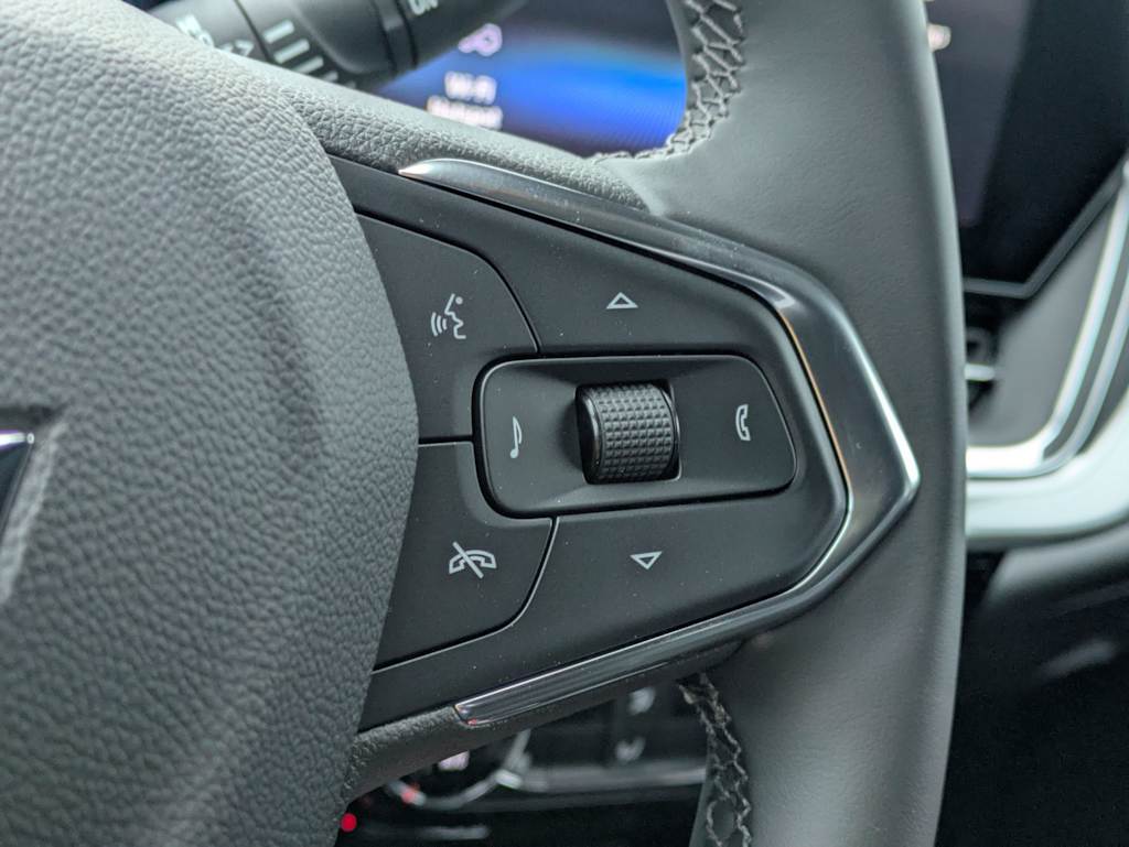 Thumbnail: 2026 Chevrolet Trax - 31