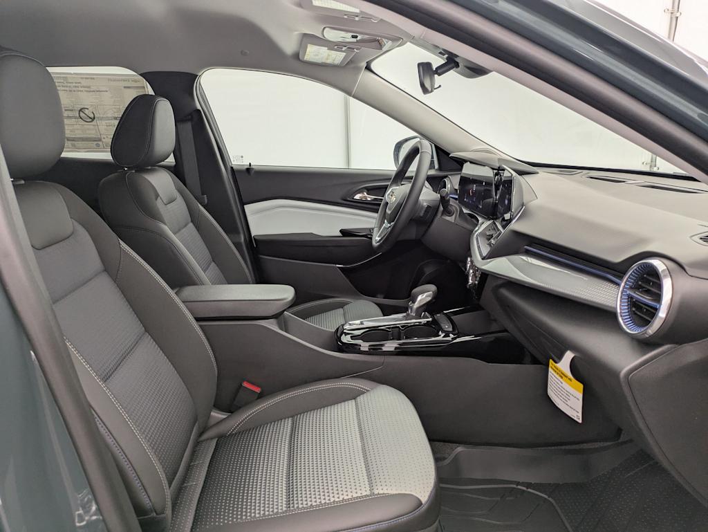 Thumbnail: 2026 Chevrolet Trax - 11
