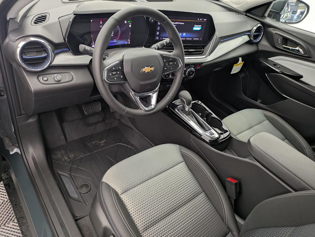 Thumbnail: 2026 Chevrolet Trax - 2