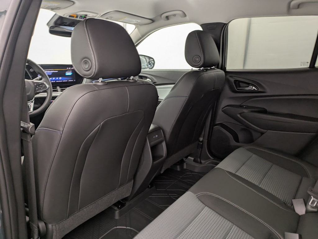 Thumbnail: 2026 Chevrolet Trax - 12