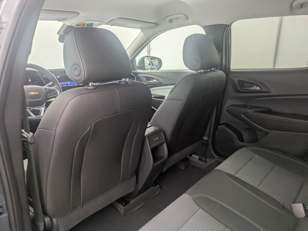 Thumbnail: 2026 Chevrolet Trax - 13