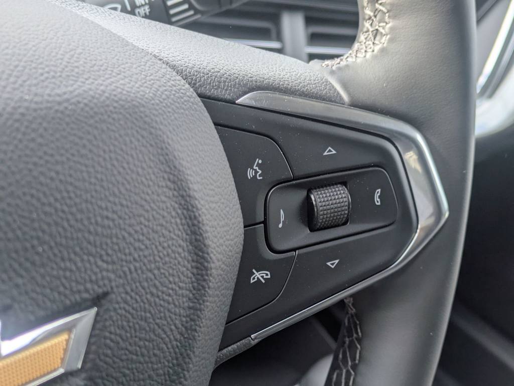 Thumbnail: 2026 Chevrolet Trax - 31
