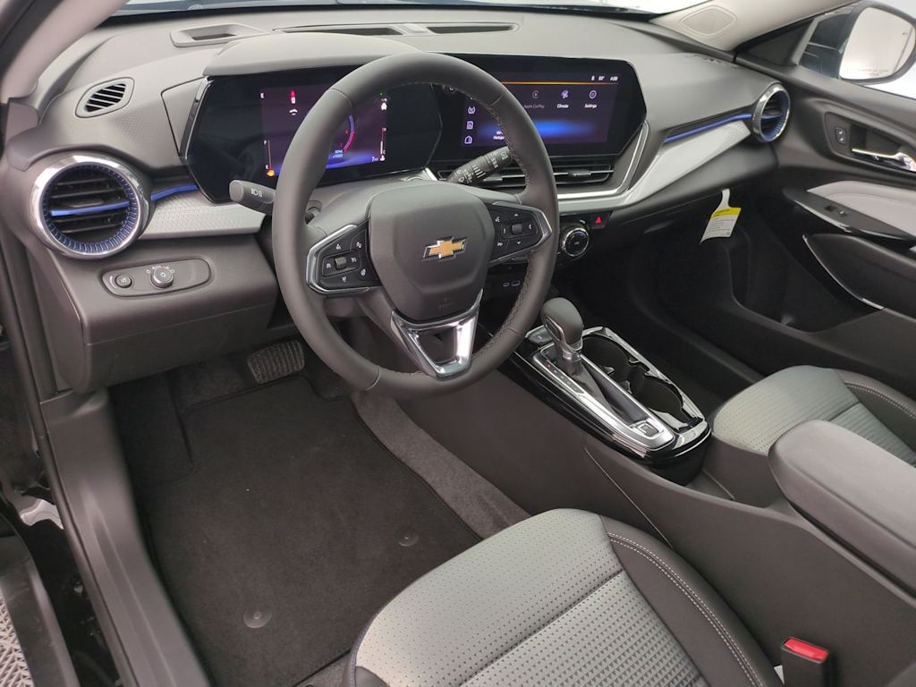 Thumbnail: 2026 Chevrolet Trax - 2