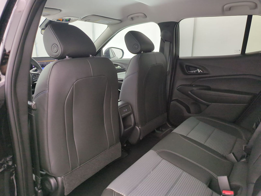 Thumbnail: 2026 Chevrolet Trax - 13