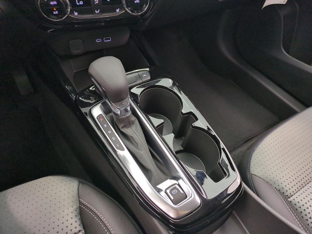 Thumbnail: 2026 Chevrolet Trax - 34