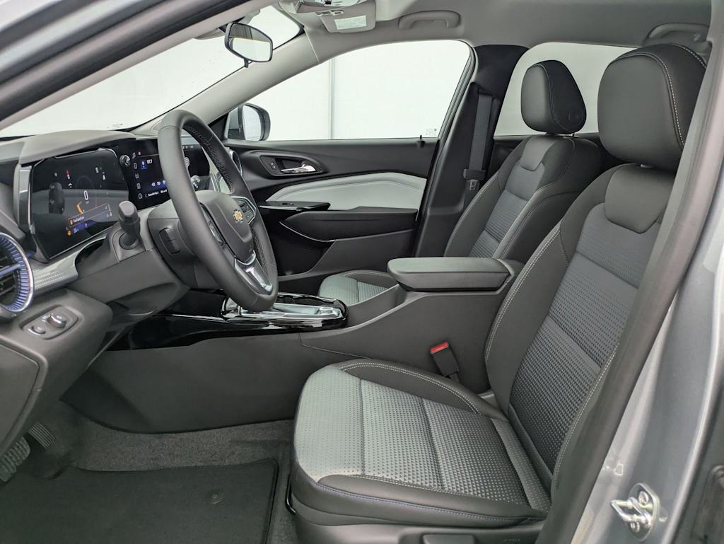Thumbnail: 2026 Chevrolet Trax - 11