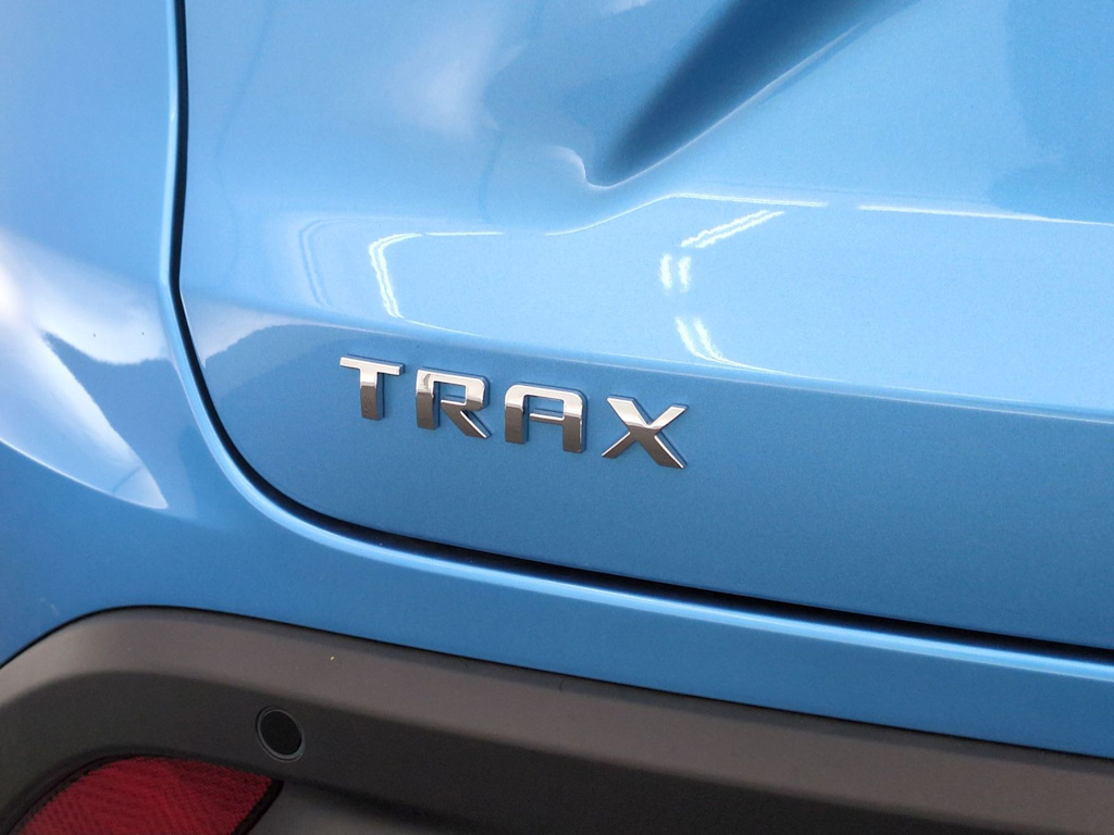 Thumbnail: 2026 Chevrolet Trax - 7