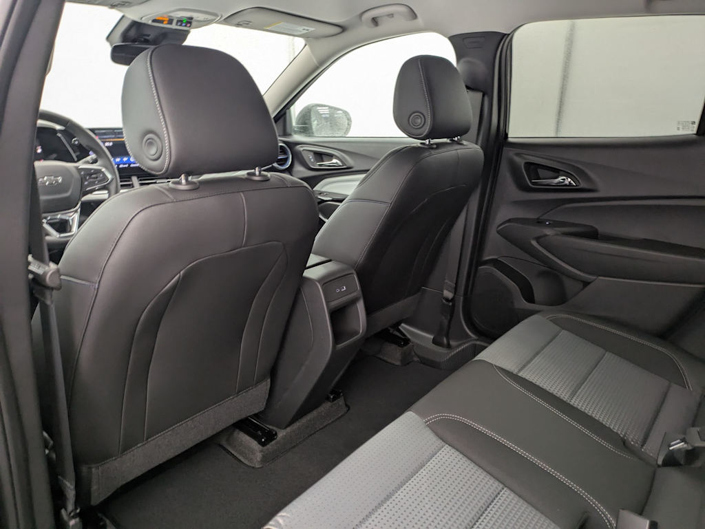 Thumbnail: 2026 Chevrolet Trax - 13