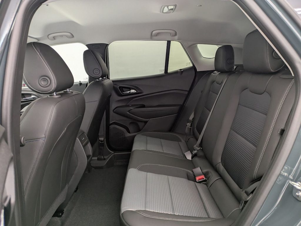 Thumbnail: 2026 Chevrolet Trax - 28