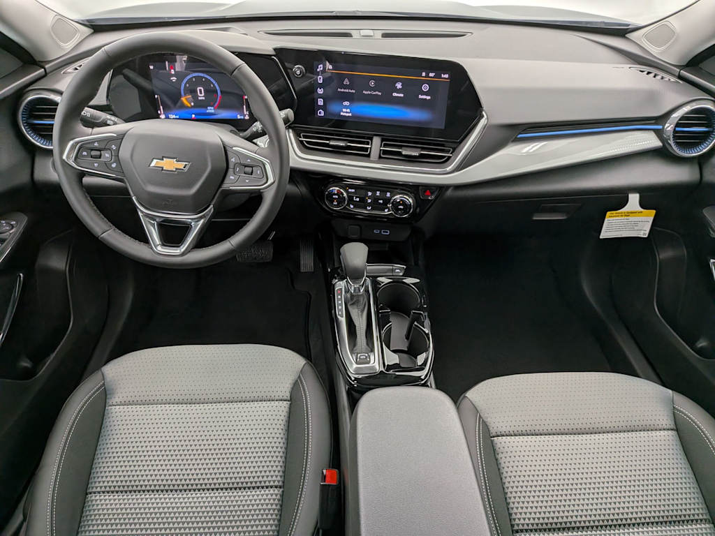 Thumbnail: 2026 Chevrolet Trax - 10
