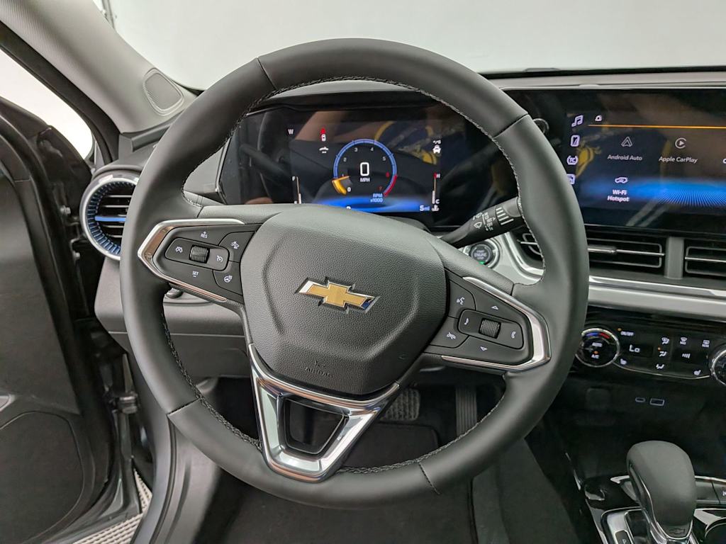 Thumbnail: 2026 Chevrolet Trax - 14