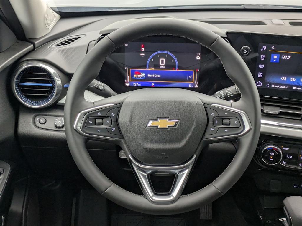 Thumbnail: 2026 Chevrolet Trax - 14