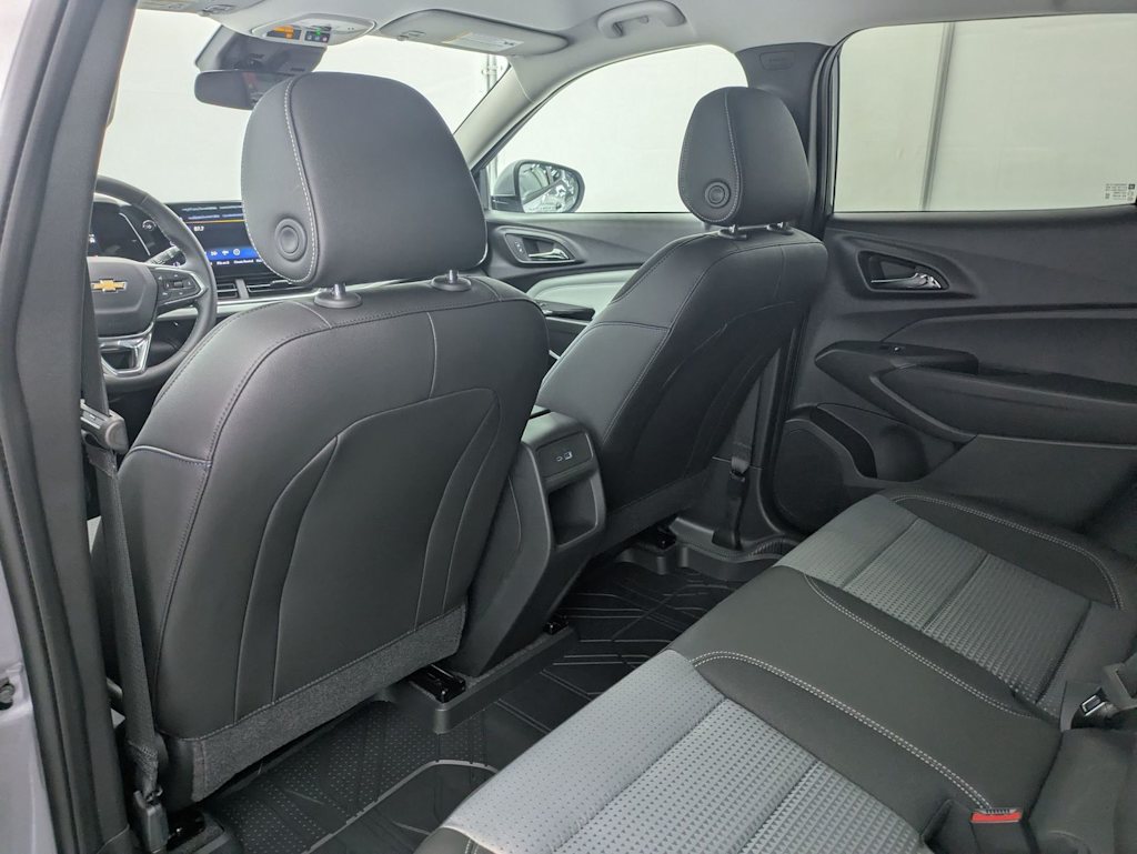 Thumbnail: 2026 Chevrolet Trax - 13