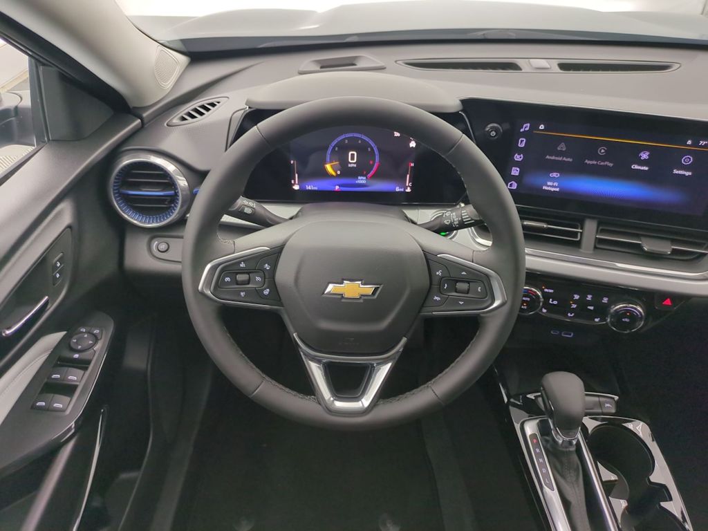 Thumbnail: 2026 Chevrolet Trax - 14