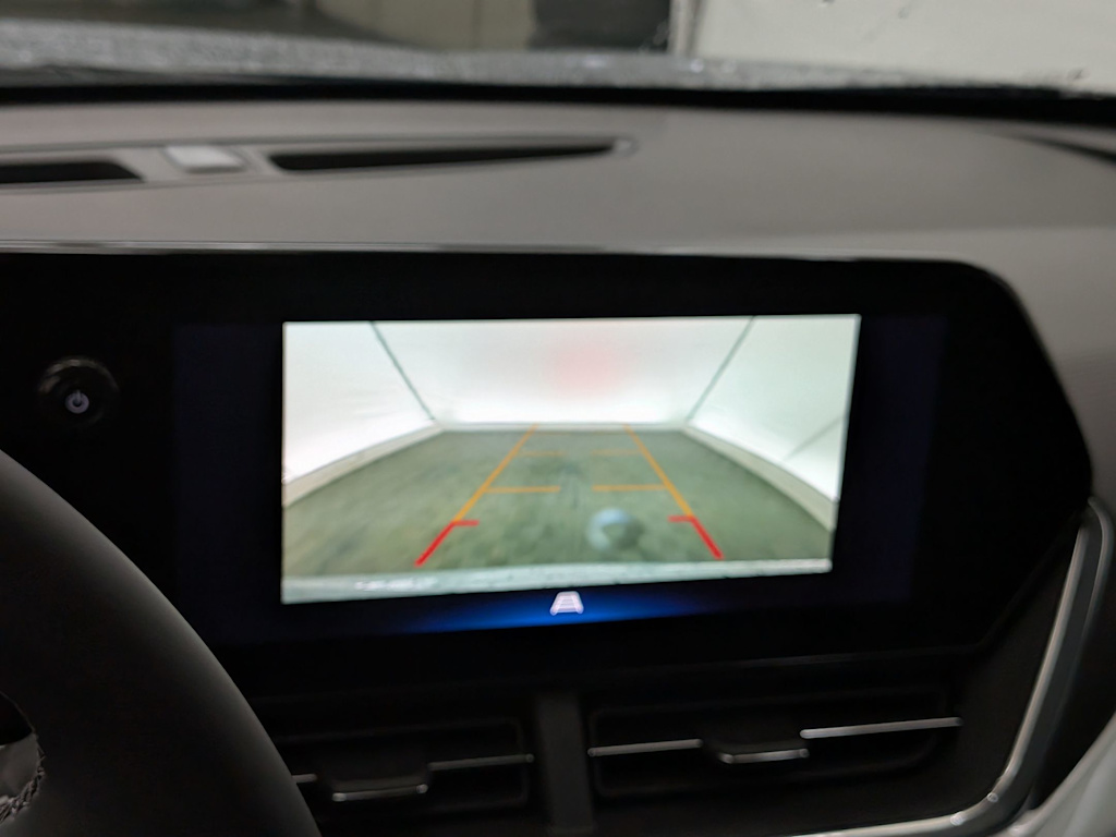 Thumbnail: 2025 Chevrolet Trax - 32