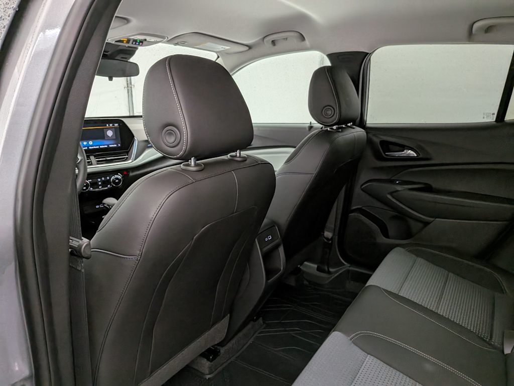 Thumbnail: 2025 Chevrolet Trax - 13