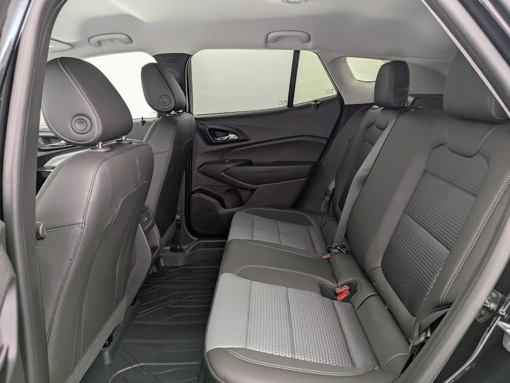 Thumbnail: 2026 Chevrolet Trax - 28