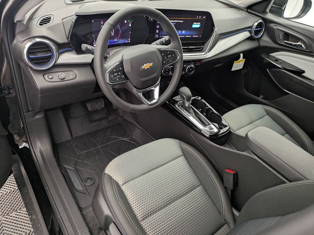 Thumbnail: 2026 Chevrolet Trax - 2
