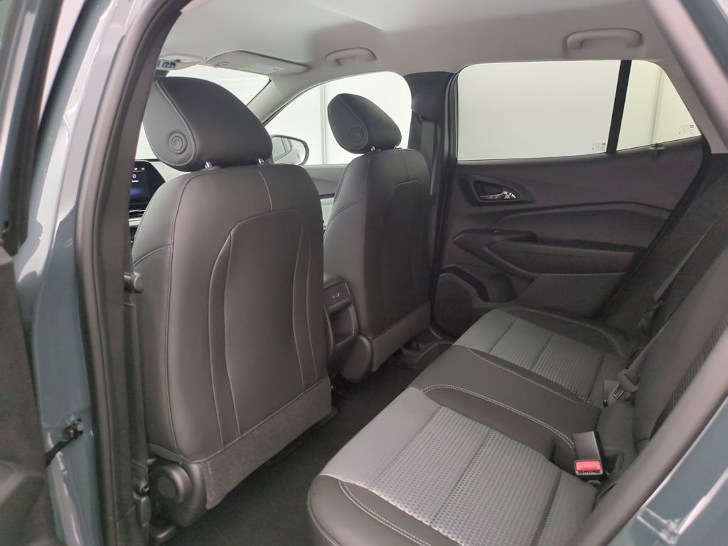 Thumbnail: 2026 Chevrolet Trax - 12