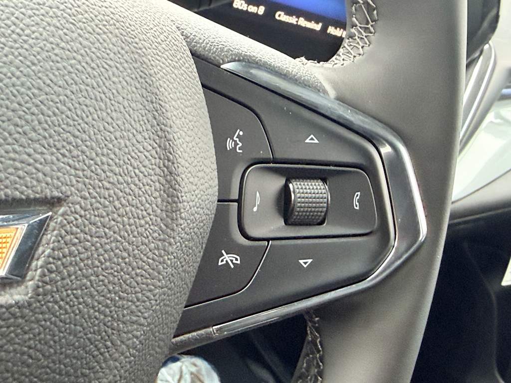 Thumbnail: 2026 Chevrolet Trax - 31