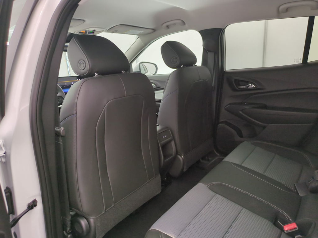 Thumbnail: 2026 Chevrolet Trax - 13