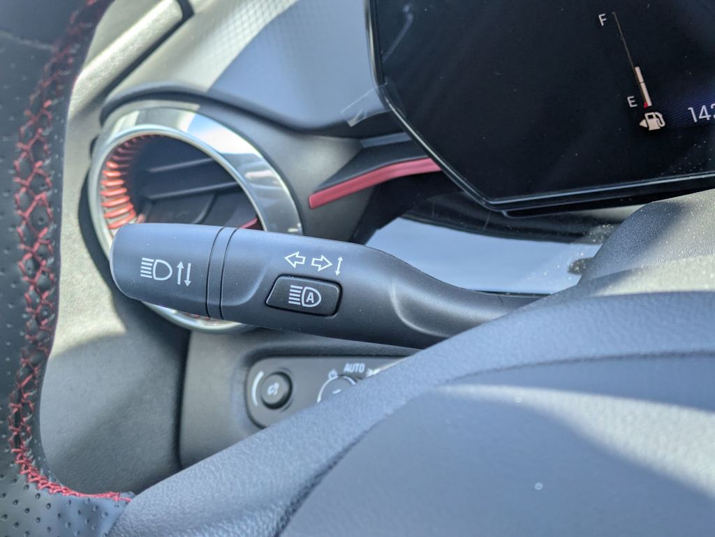 Thumbnail: 2026 Chevrolet Trax - 32