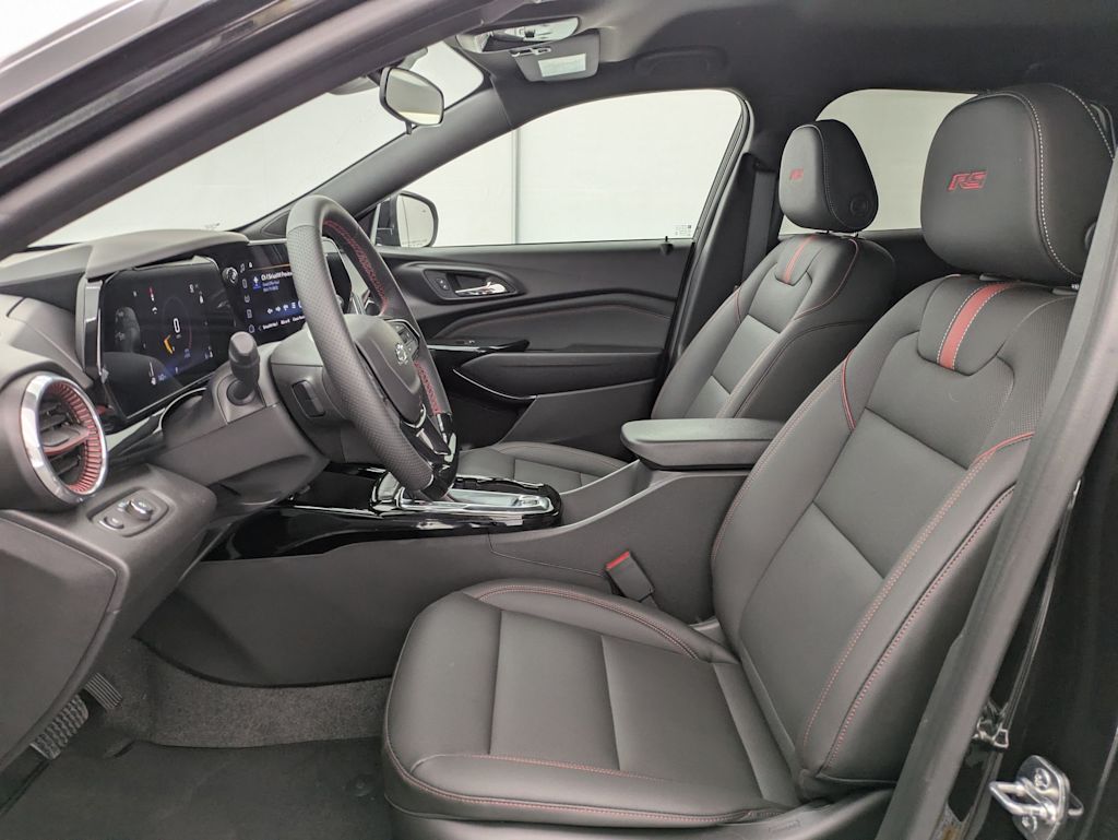 Thumbnail: 2026 Chevrolet Trax - 10