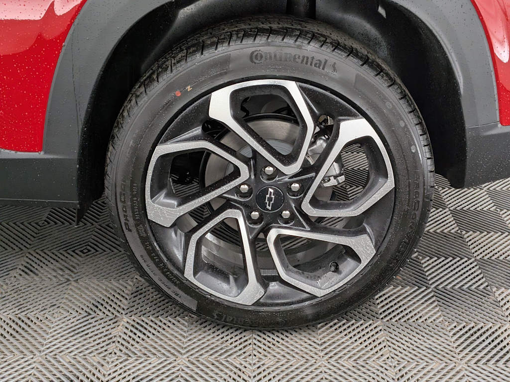 Thumbnail: 2026 Chevrolet Trax - 8